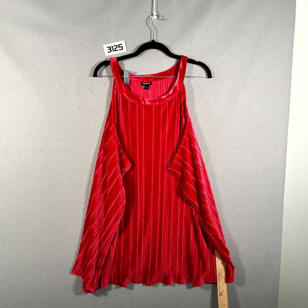 Torrid Halter Top Womens 4 Red Velvet Pleated Sleeveless High Neck‎ Shimmer Luxe